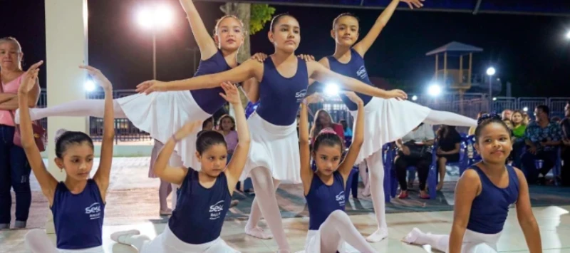 TURMA 09 - BALLET 09 A 15 ANOS - TER/QUI 18H                     